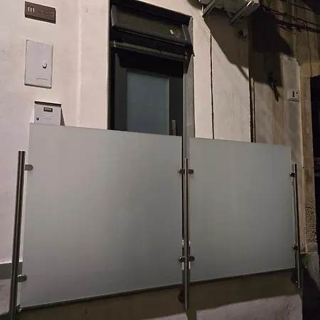 King House * Catania